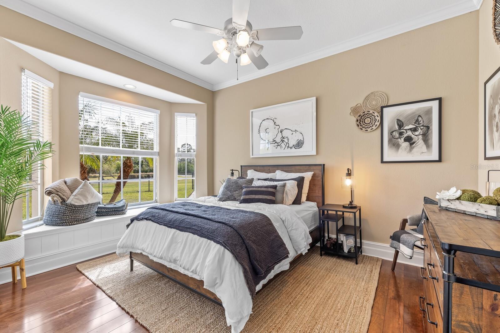 Image 44 of 88 For 3700 Como Street