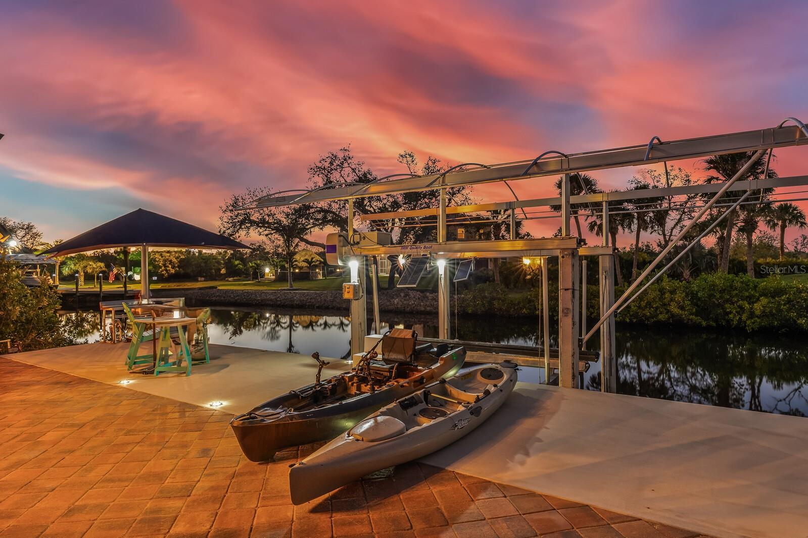 Image 76 of 88 For 3700 Como Street