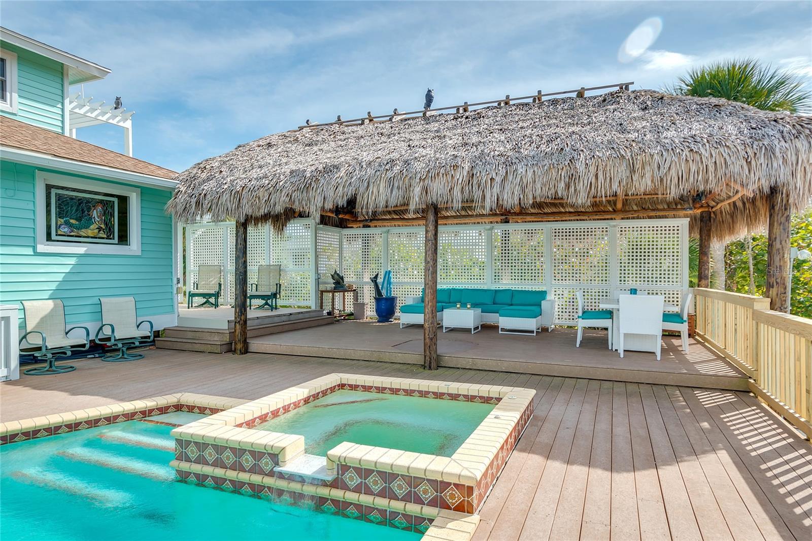 Listing photo id 8 for 3547 Gasparilla Road