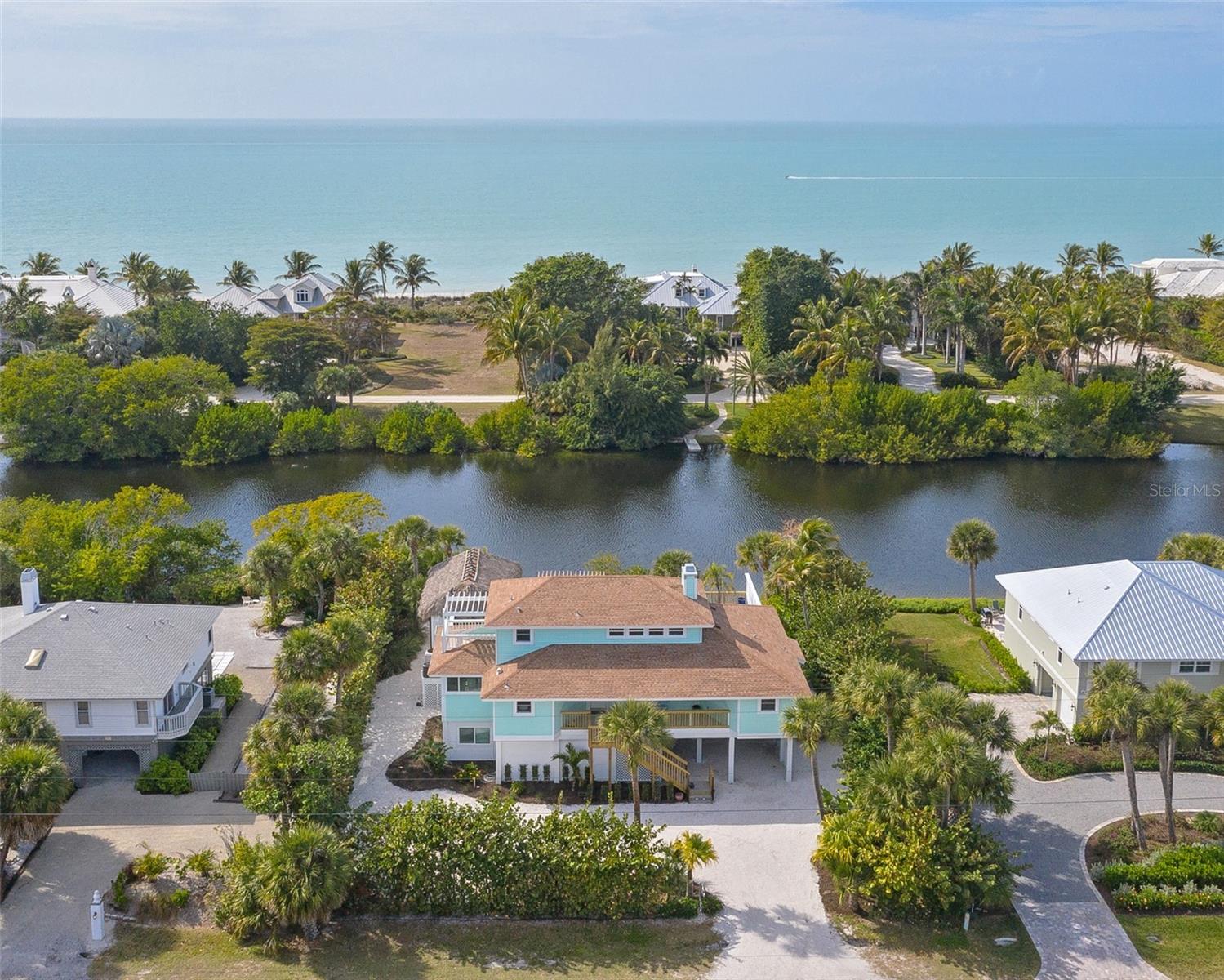 Listing photo id 19 for 3547 Gasparilla Road