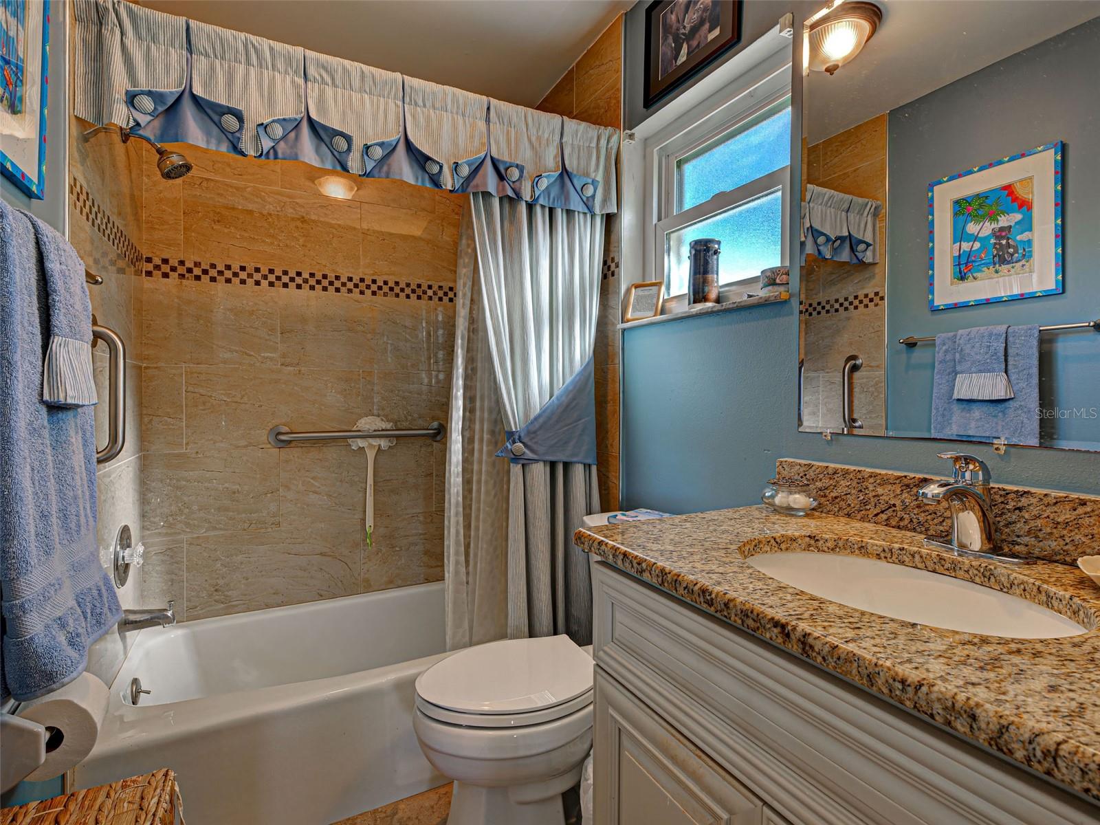 Image 18 of 45 For 790 Coral Way