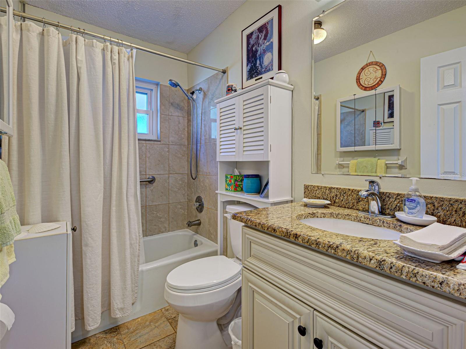 Image 22 of 45 For 790 Coral Way