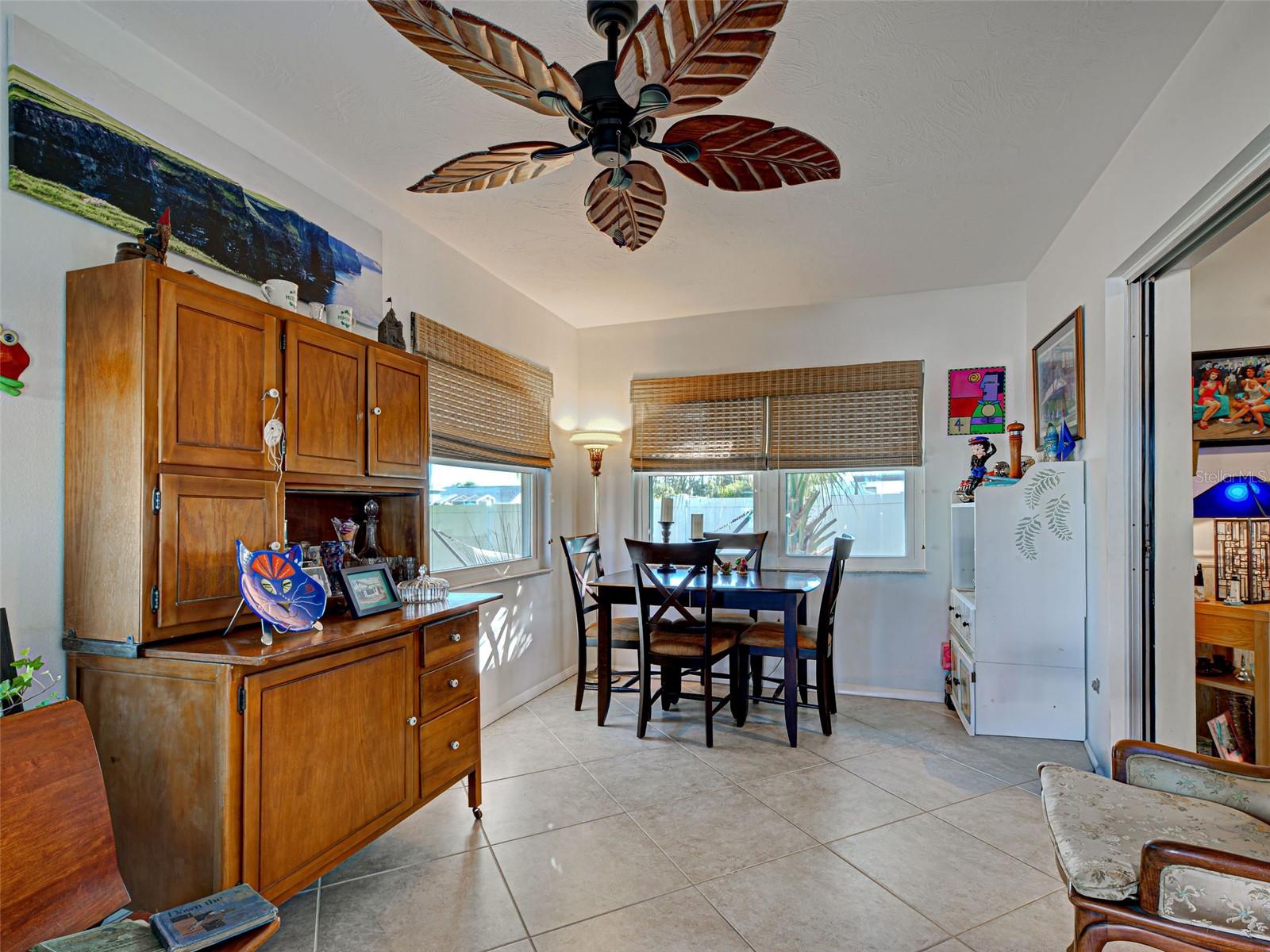 Image 23 of 45 For 790 Coral Way