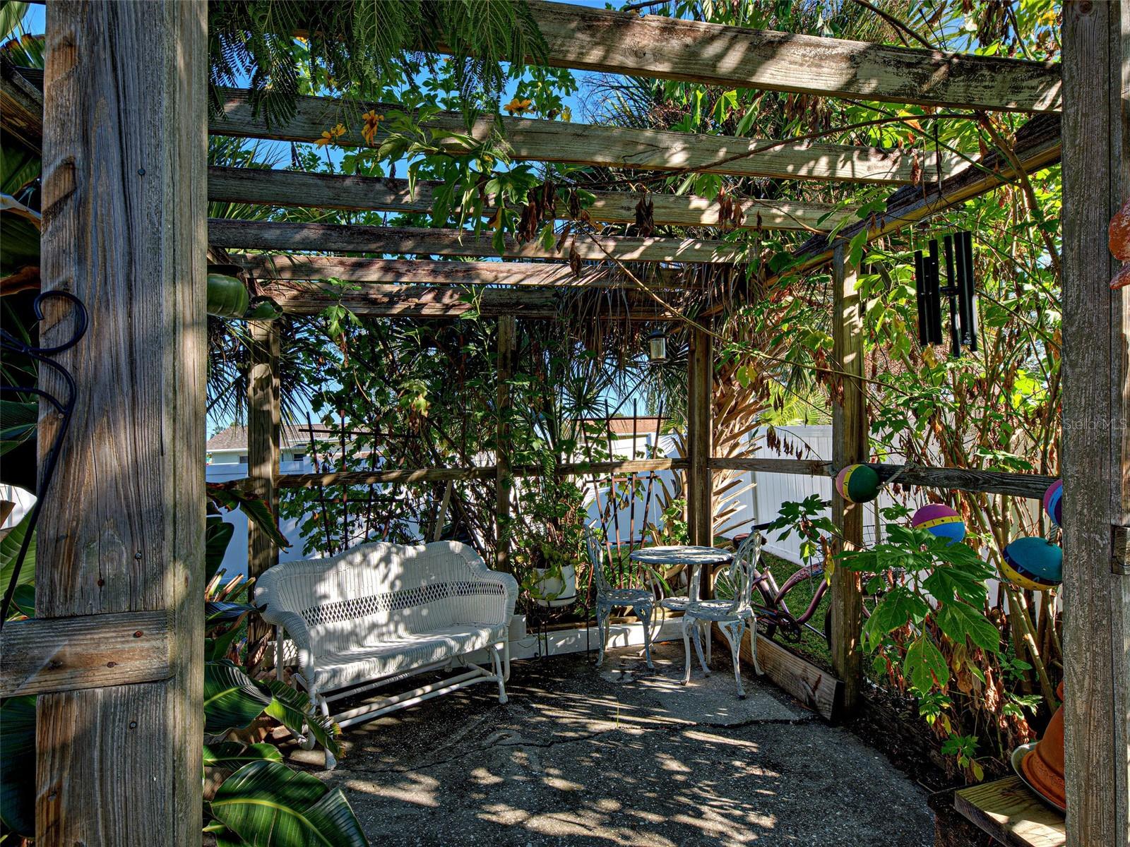 Image 32 of 45 For 790 Coral Way