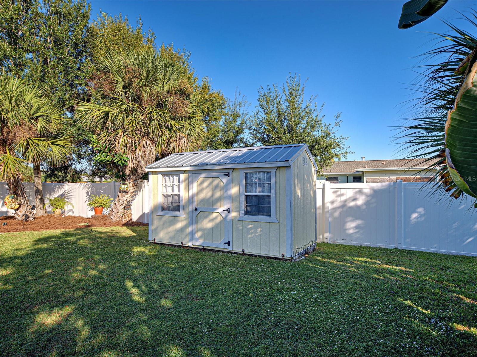 Image 33 of 45 For 790 Coral Way