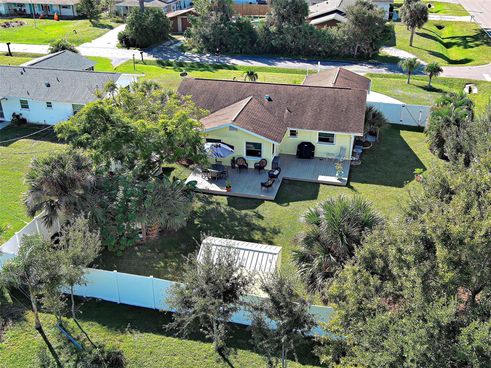 Image 5 of 45 For 790 Coral Way