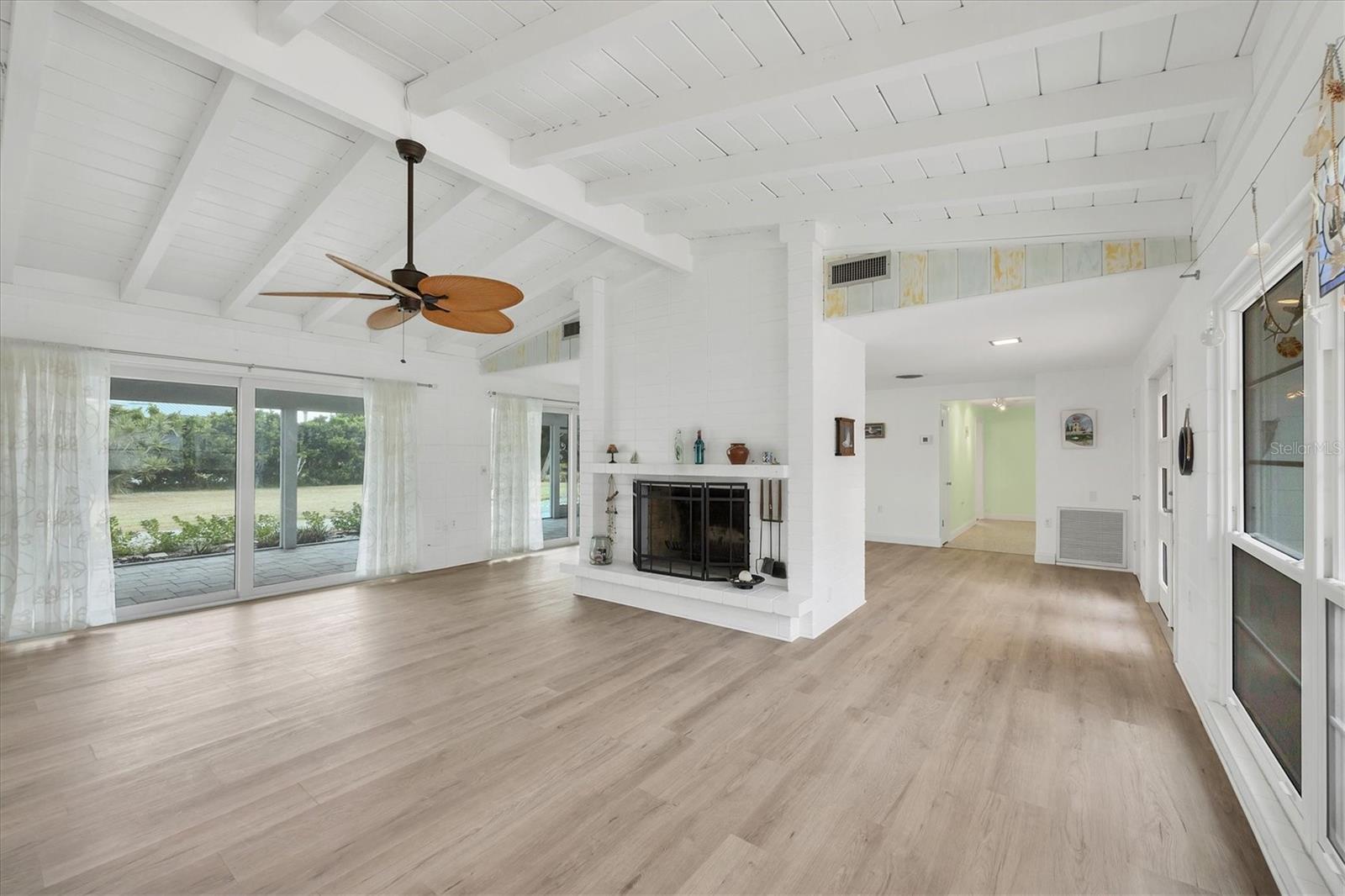 Image 12 of 45 For 45 Cape Haze Drive