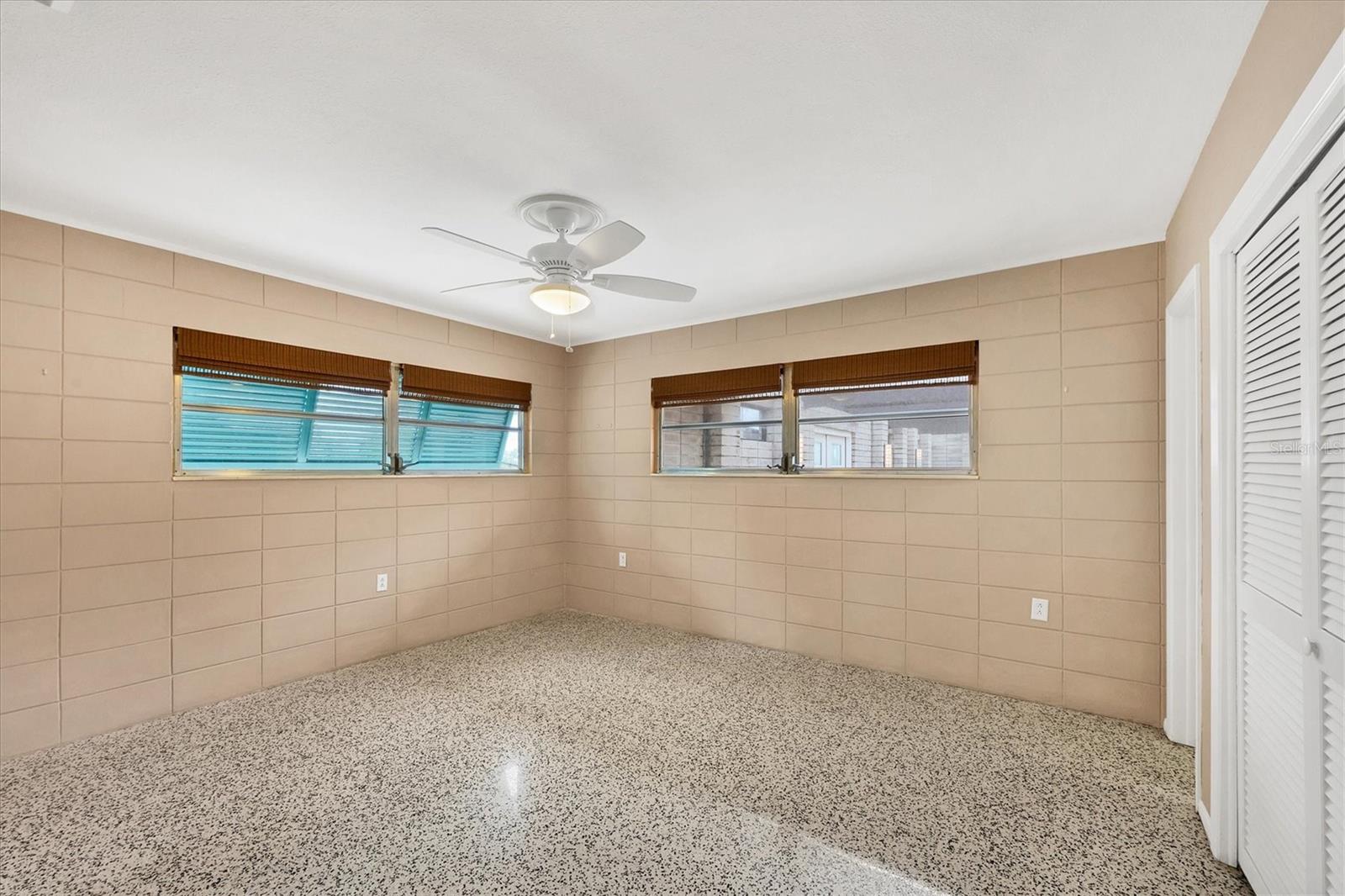 Image 20 of 45 For 45 Cape Haze Drive