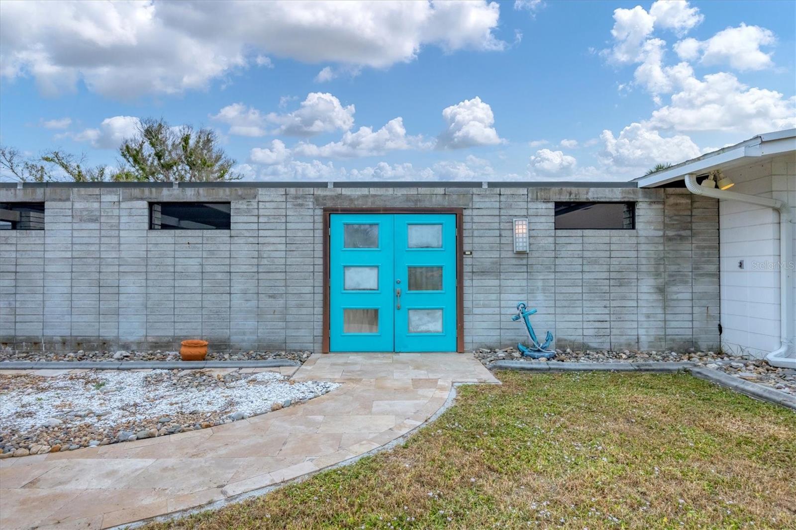 Image 6 of 45 For 45 Cape Haze Drive