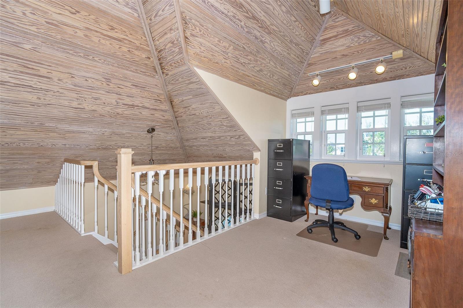 Image 32 of 72 For 36 Seawatch Drive