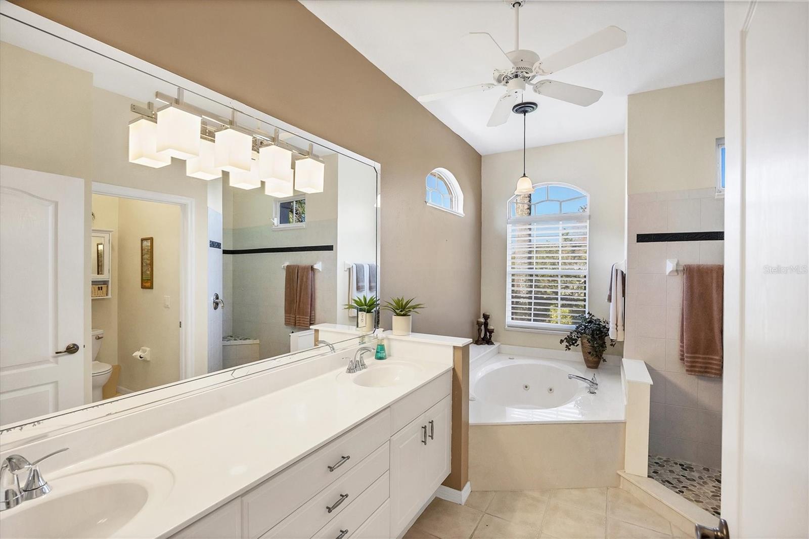 Image 17 of 41 For 2864 Phoenix Palm Terrace