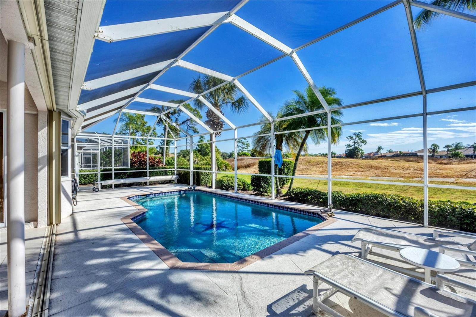 Image 26 of 41 For 2864 Phoenix Palm Terrace