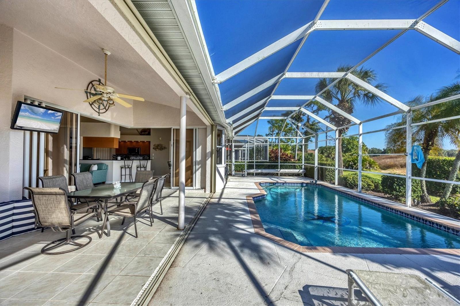 Image 27 of 41 For 2864 Phoenix Palm Terrace