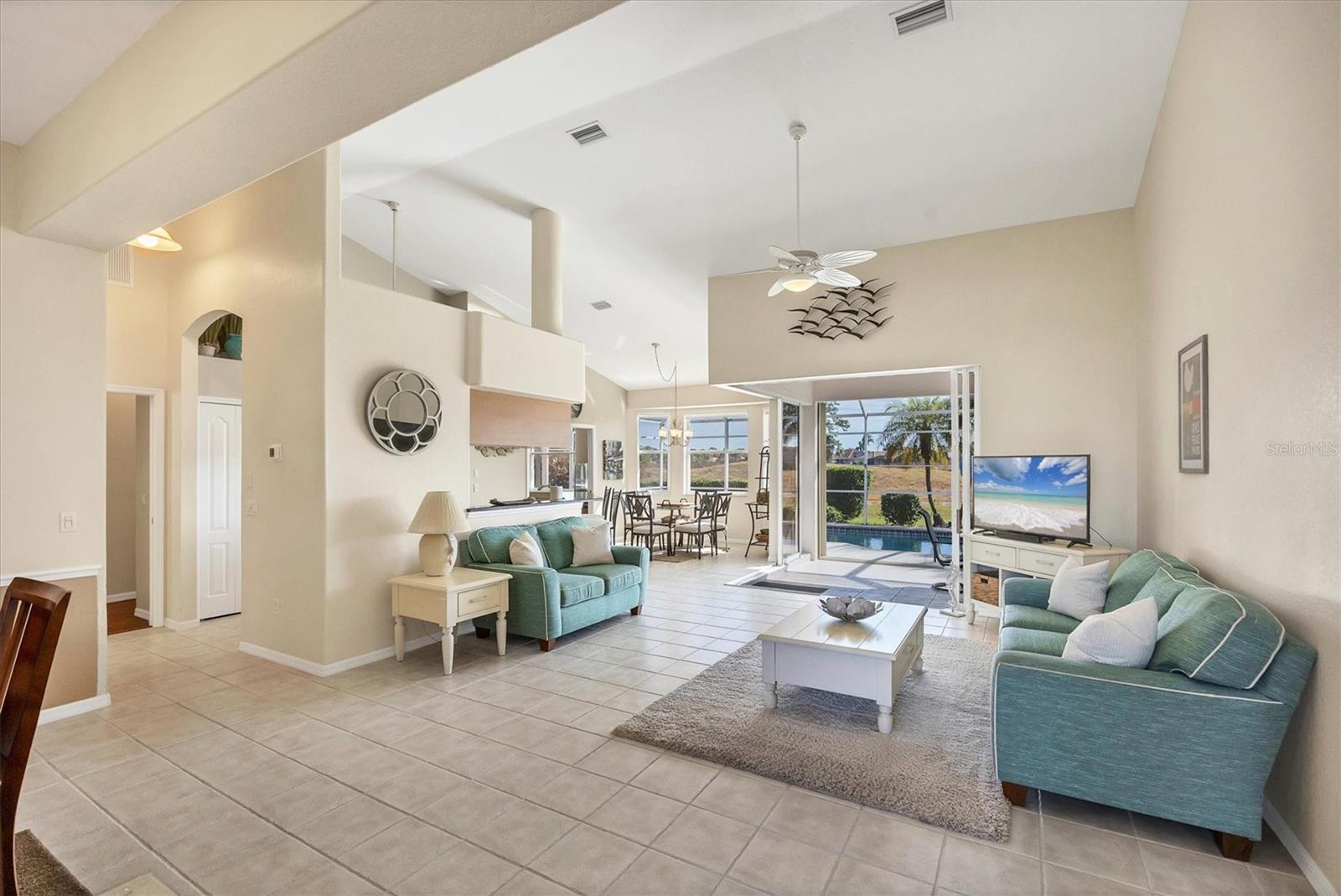 Image 5 of 41 For 2864 Phoenix Palm Terrace