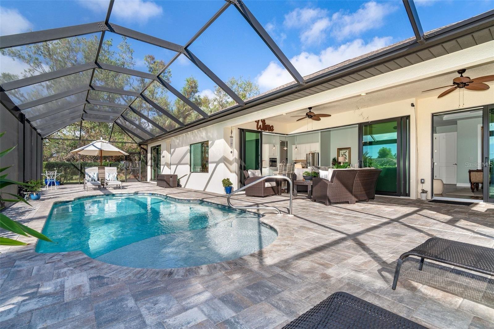 Image 18 of 54 For 592 Boundary Boulevard