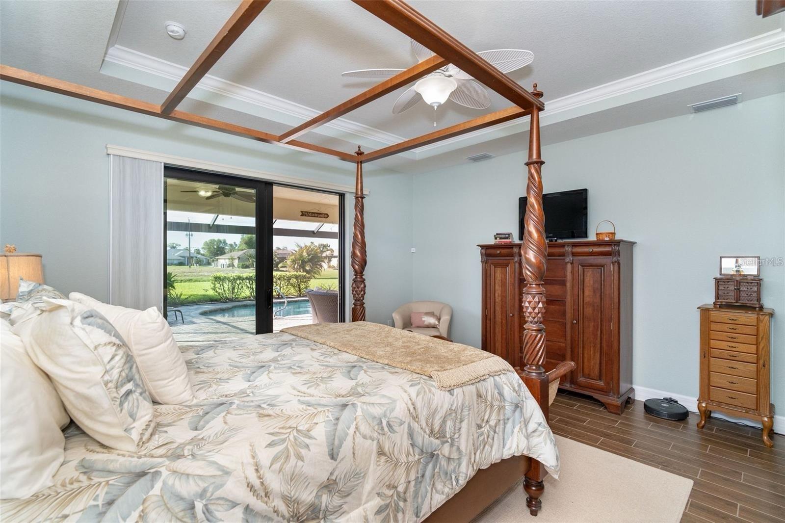 Image 32 of 54 For 592 Boundary Boulevard