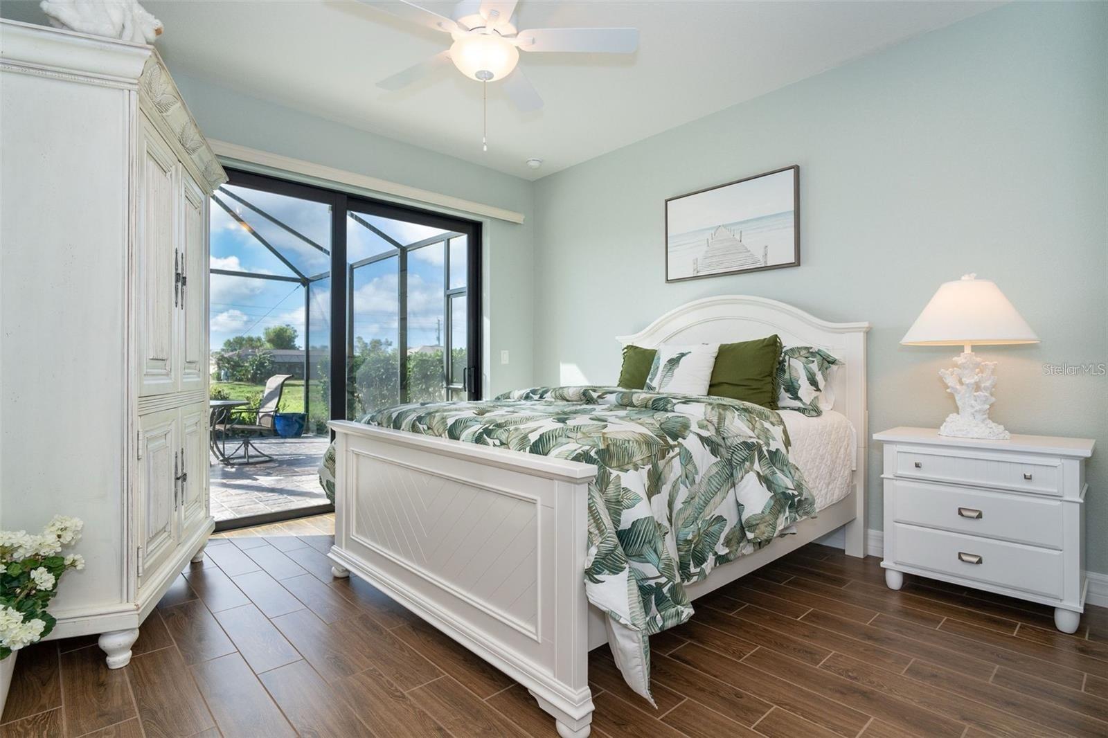 Image 42 of 54 For 592 Boundary Boulevard