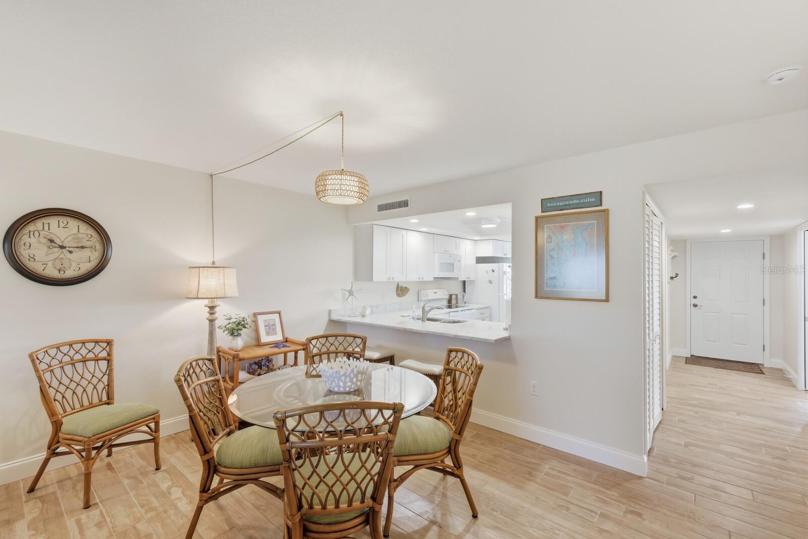 Image 8 of 32 For 5700 Gulf Shores Drive B133