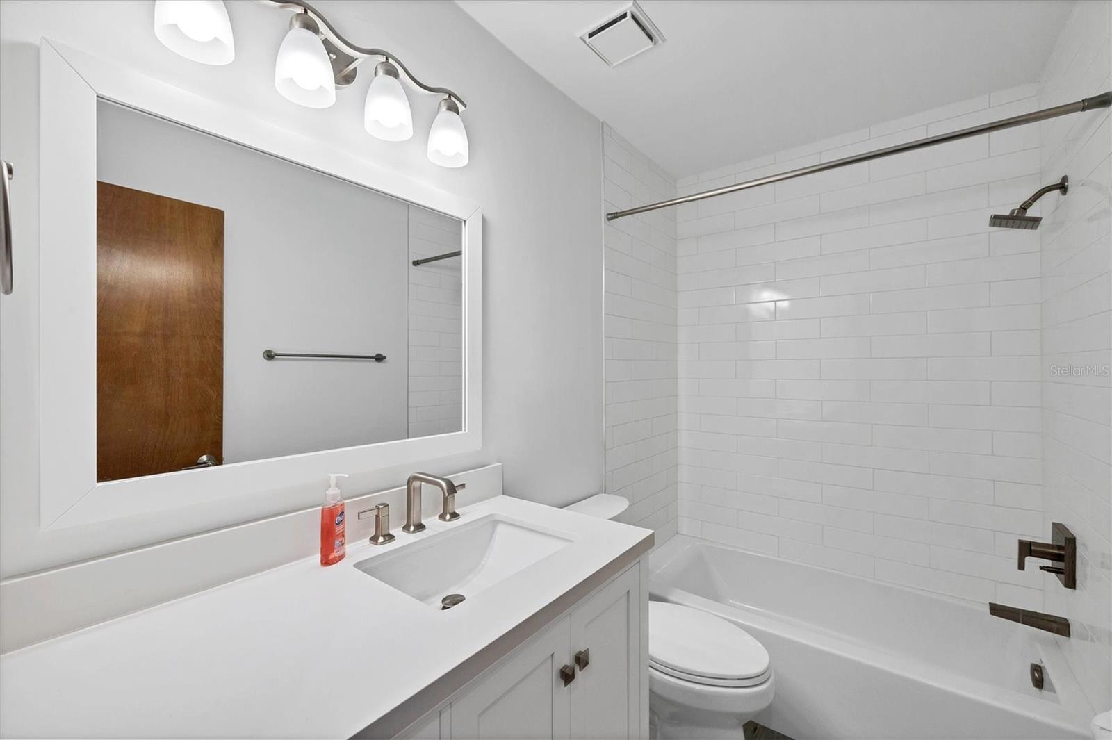 Image 24 of 61 For 301 Gulf Boulevard 11 & 12