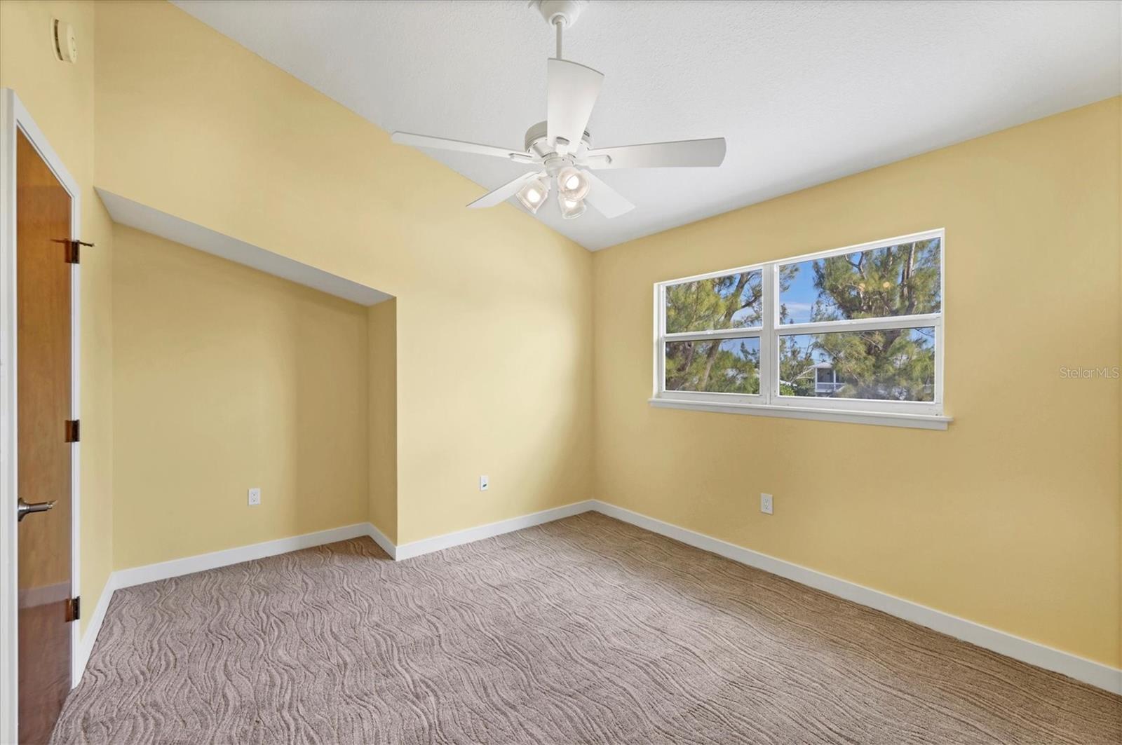 Image 44 of 61 For 301 Gulf Boulevard 11 & 12