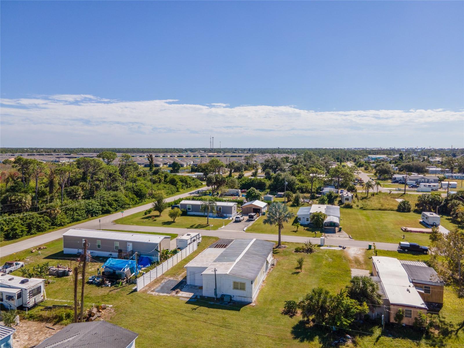 Image 30 of 35 For 2070 Essence Avenue