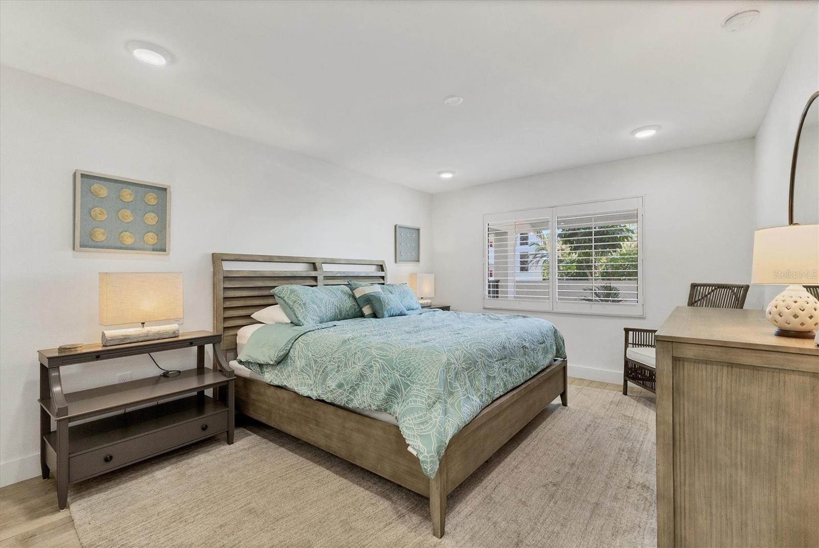 Image 19 of 35 For 5700 Gulf Shores Drive C143