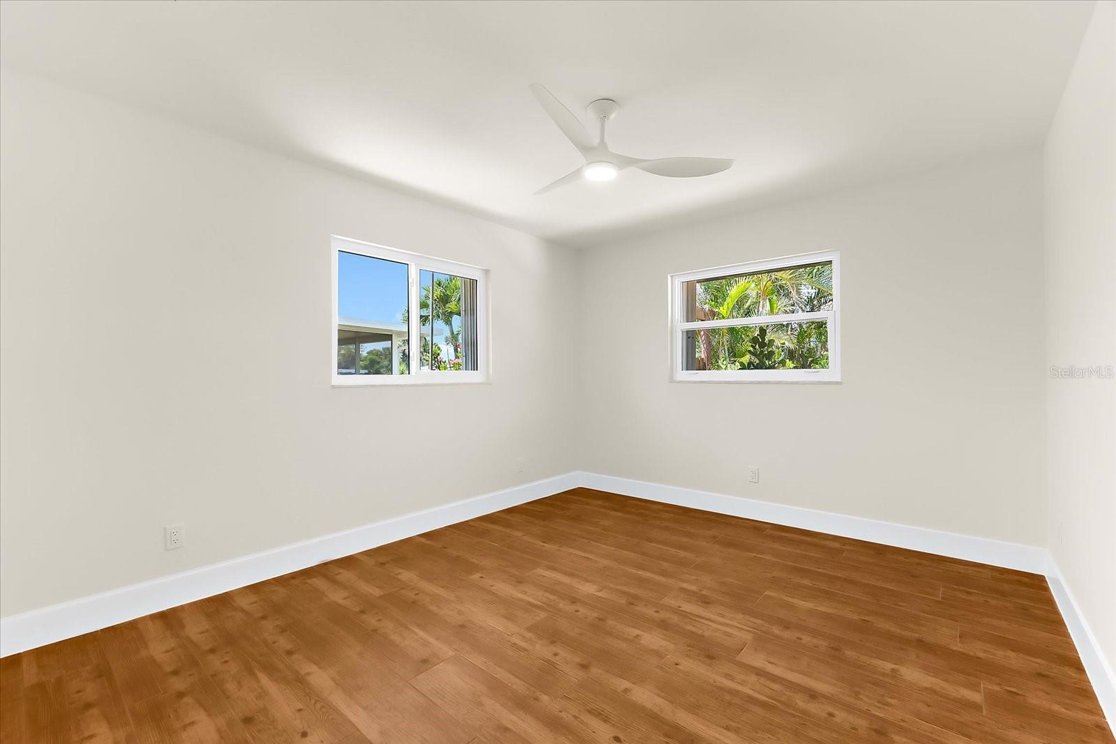 Listing photo id 20 for 1460 Deer Creek Drive