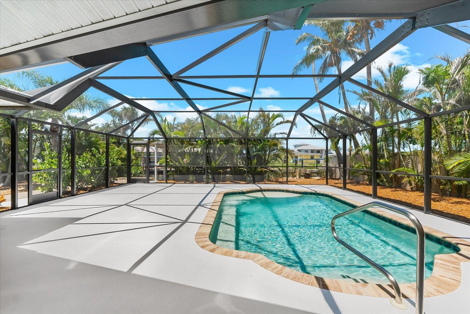 Listing photo id 27 for 1460 Deer Creek Drive