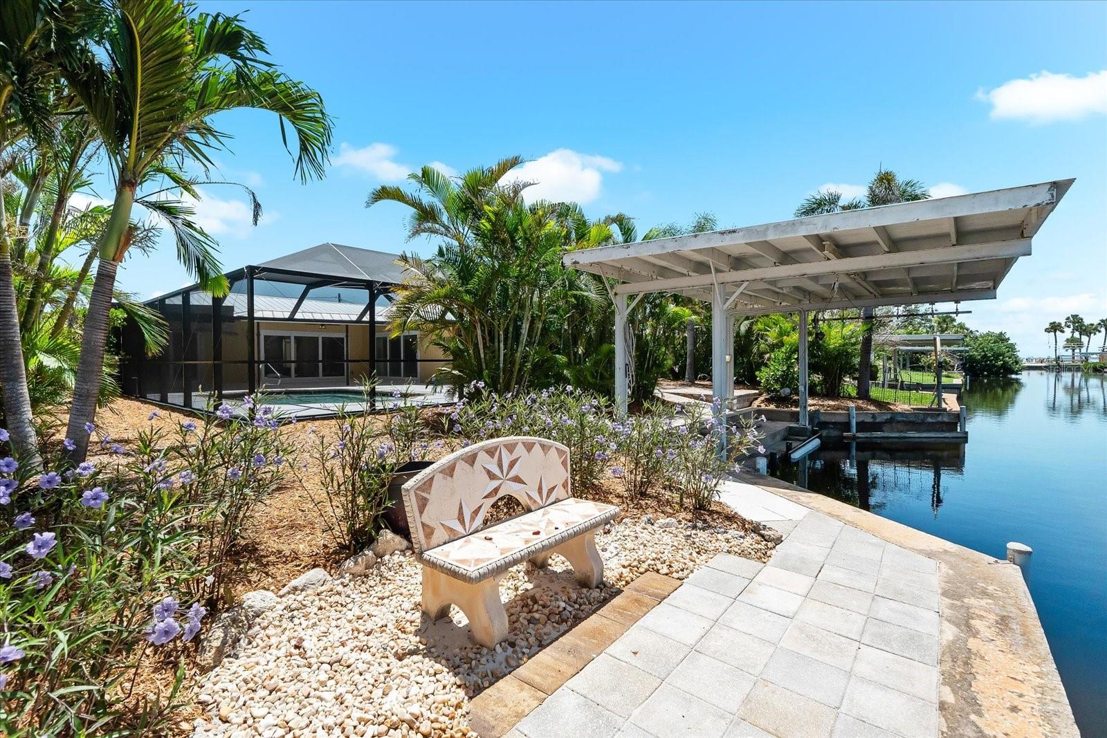 Listing photo id 32 for 1460 Deer Creek Drive