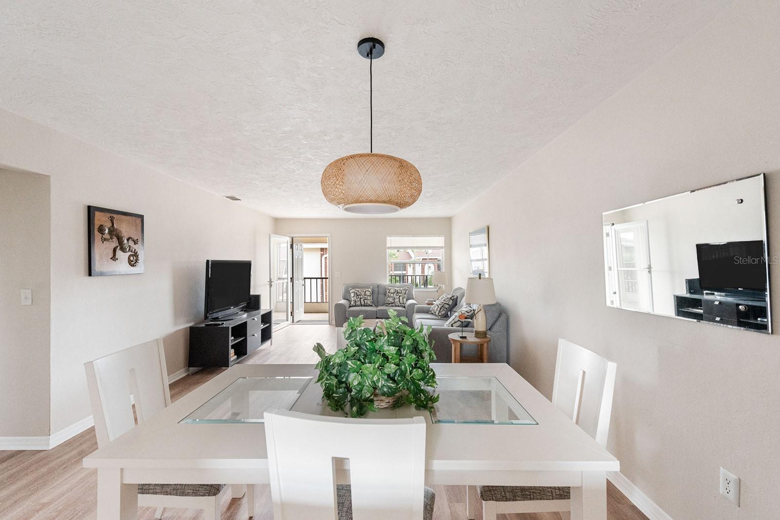 Image 21 of 58 For 1531 Placida Road 1-204