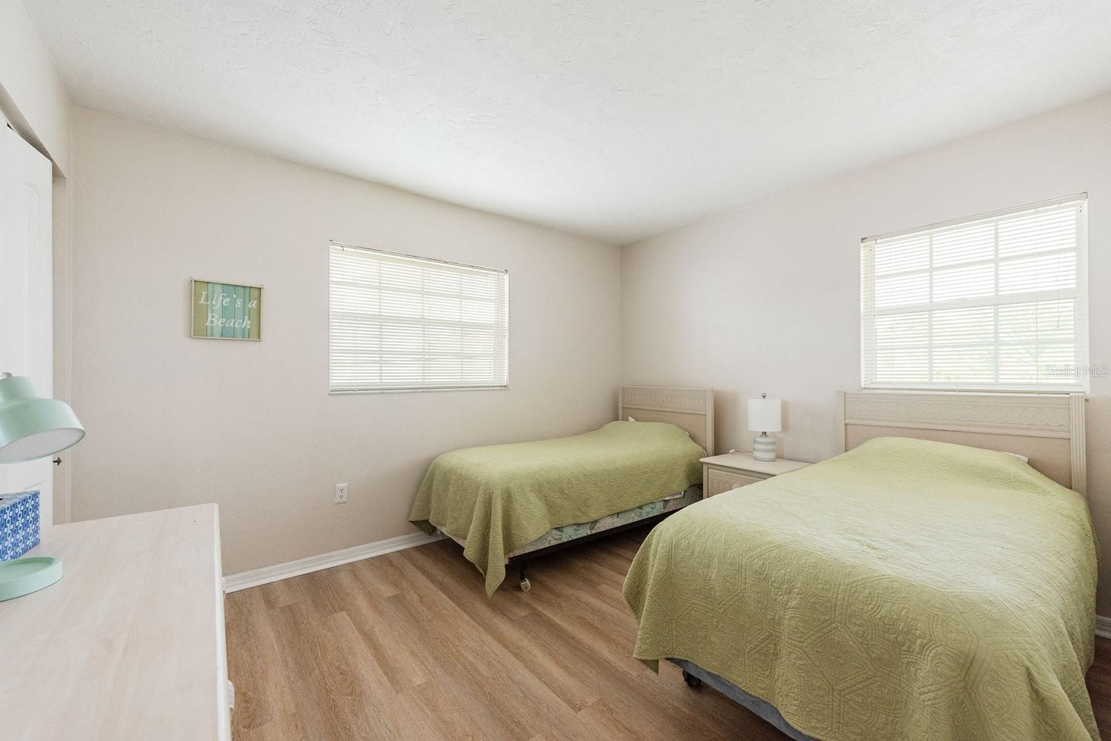 Image 32 of 58 For 1531 Placida Road 1-204