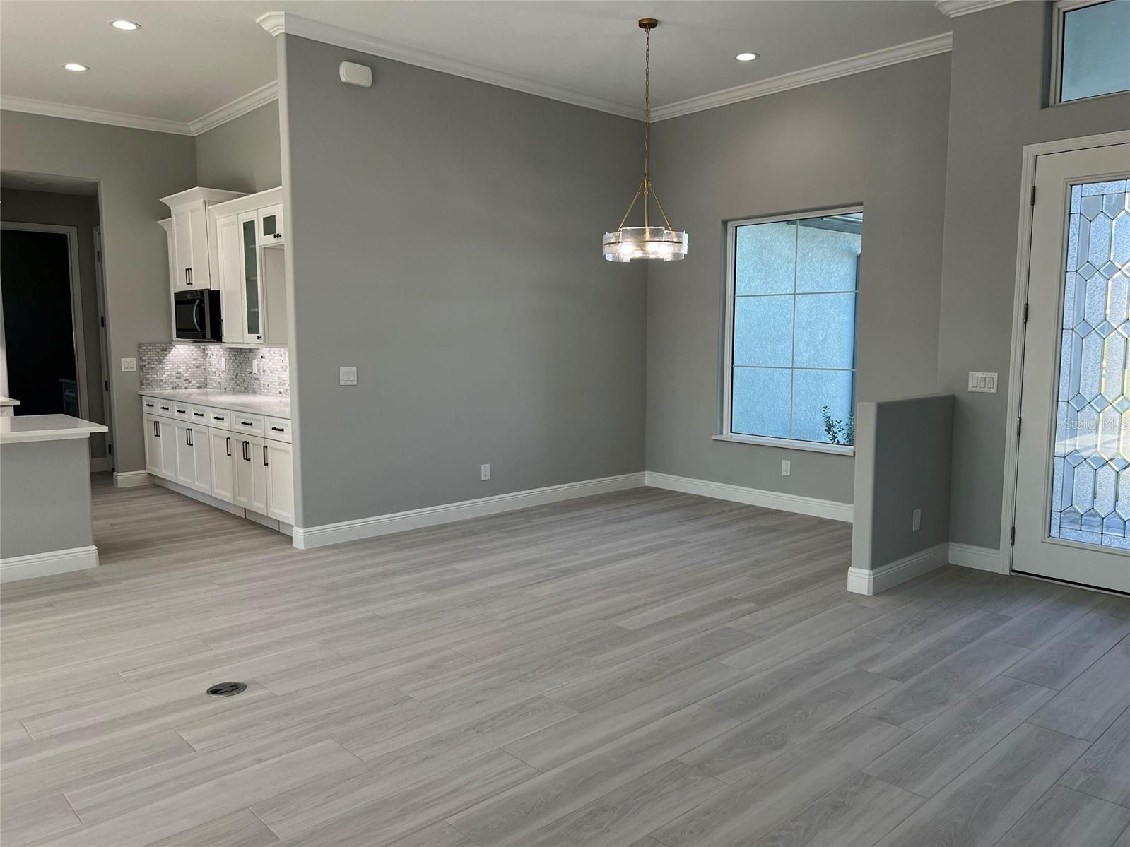 Image 11 of 49 For 750 Rotonda Circle