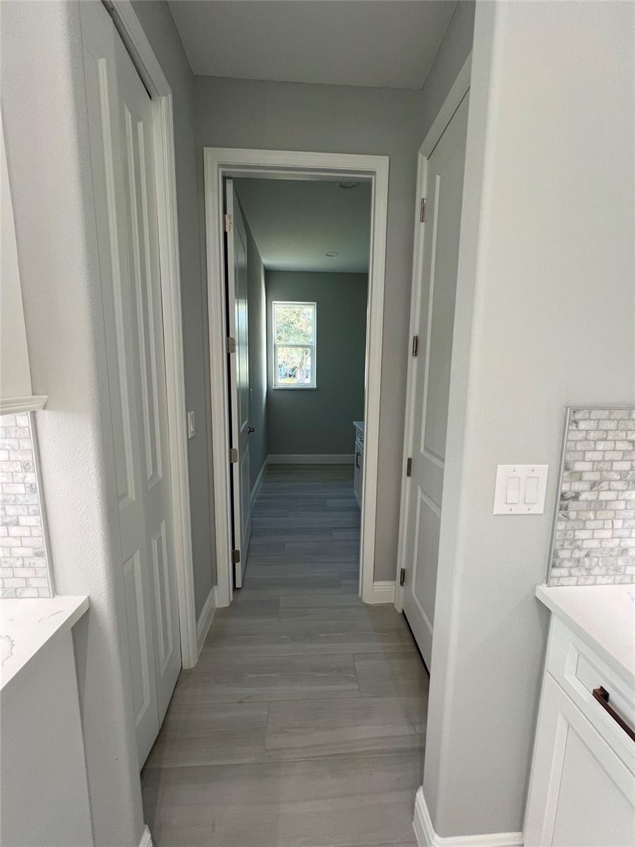 Image 23 of 49 For 750 Rotonda Circle