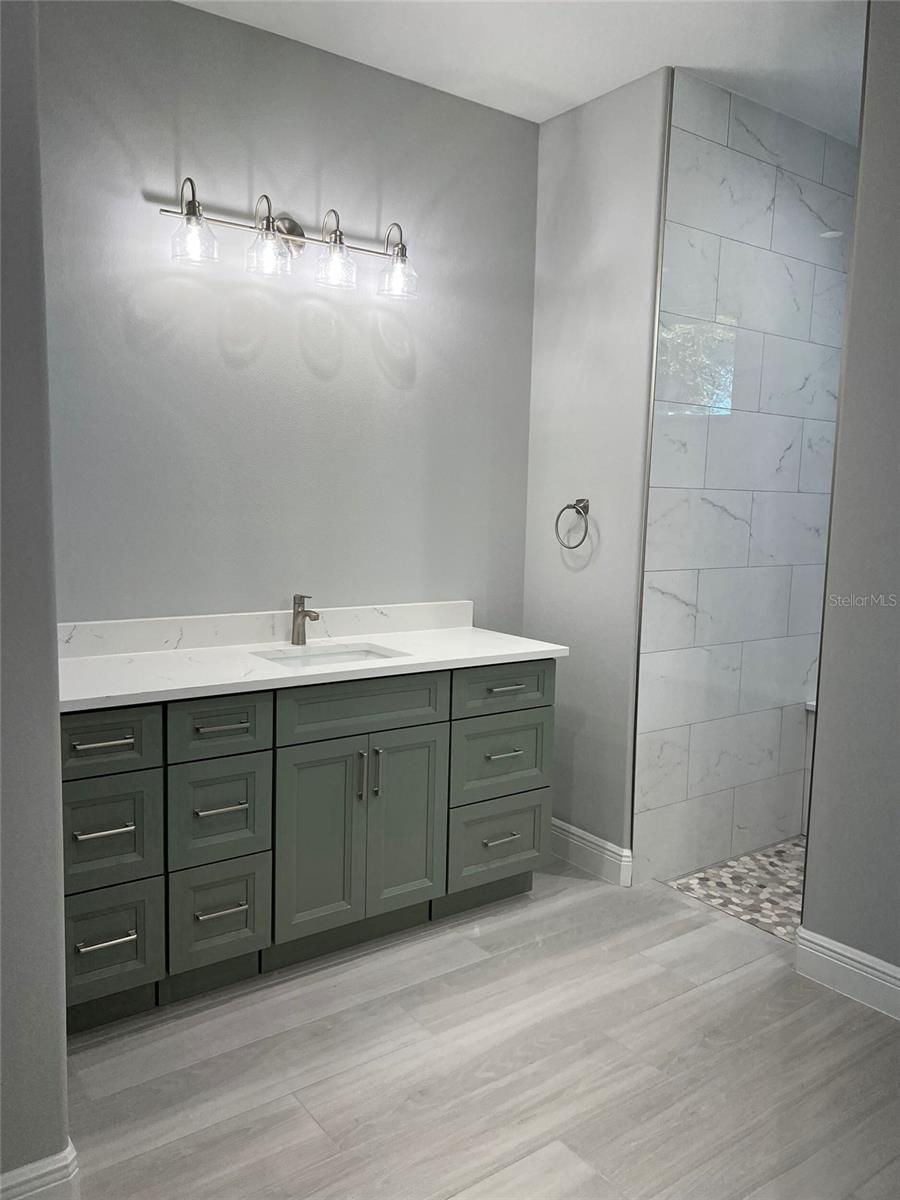 Image 27 of 49 For 750 Rotonda Circle