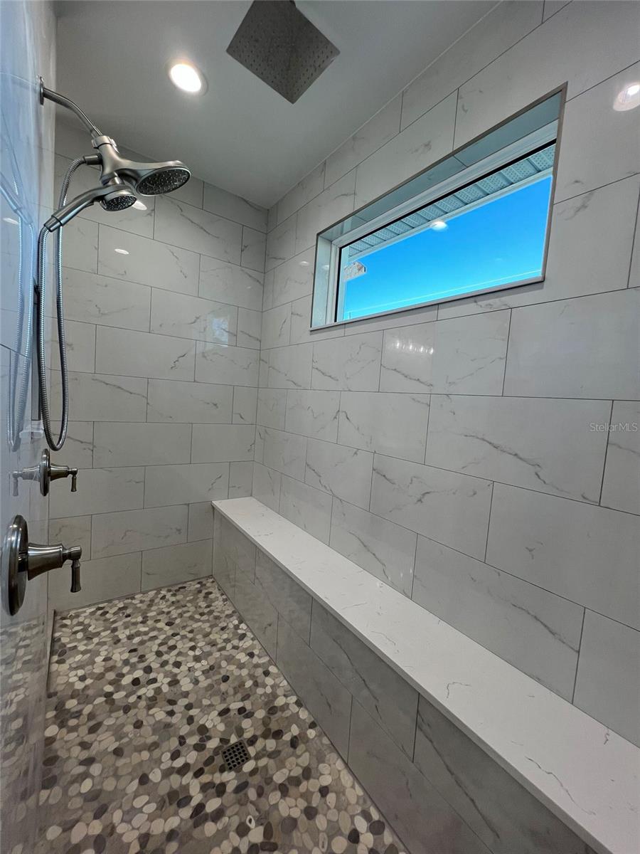 Image 29 of 49 For 750 Rotonda Circle