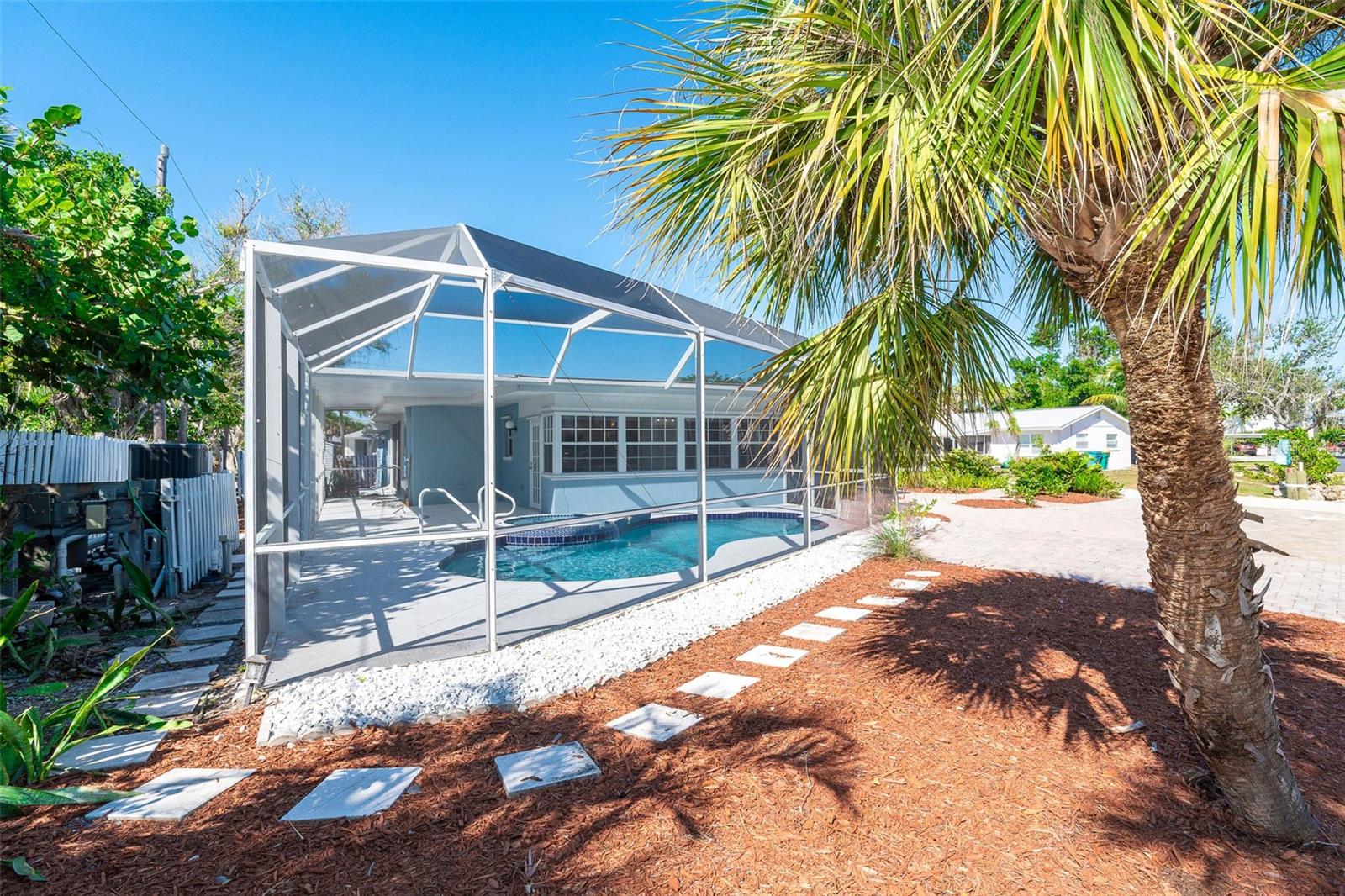 Image 37 of 58 For 2835 Beach Road A