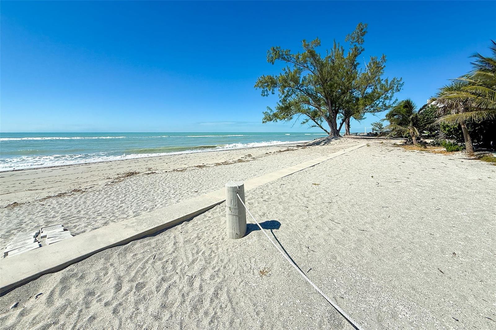 Image 57 of 58 For 2835 Beach Road A