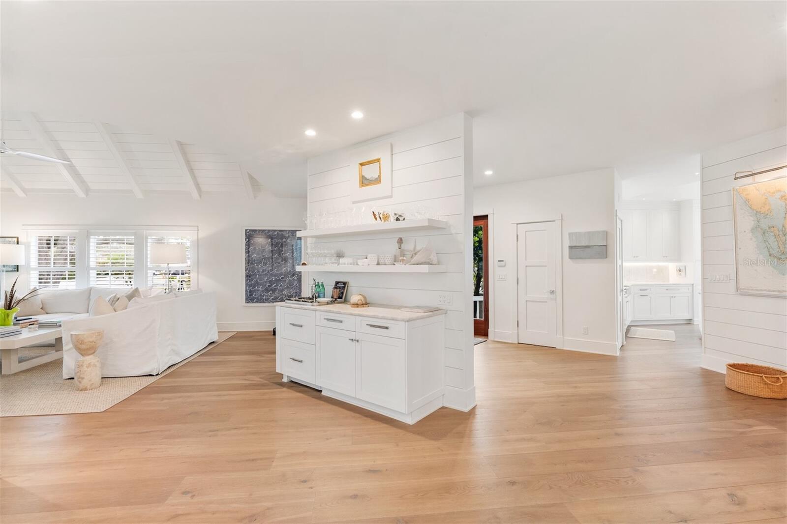 Image 9 of 41 For 100 Carrick Bend Lane