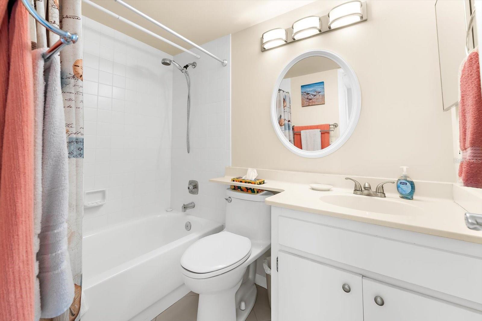 Image 20 of 41 For 1551 Beach Road 207