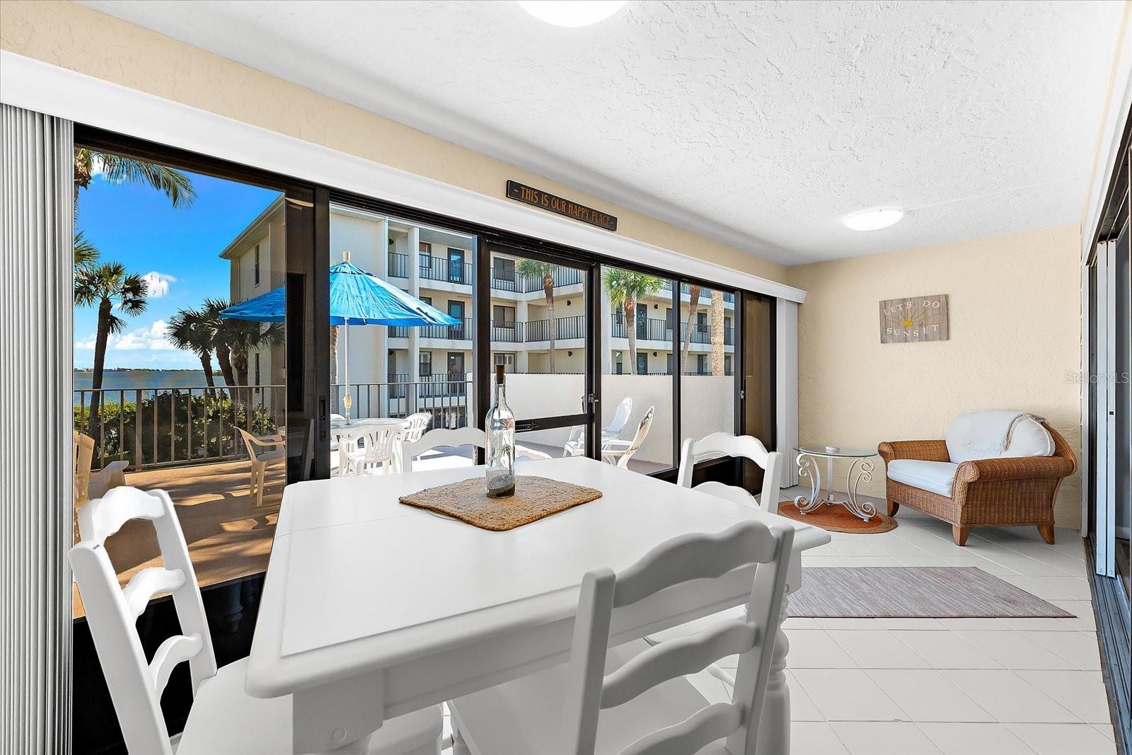 Image 22 of 41 For 1551 Beach Road 207