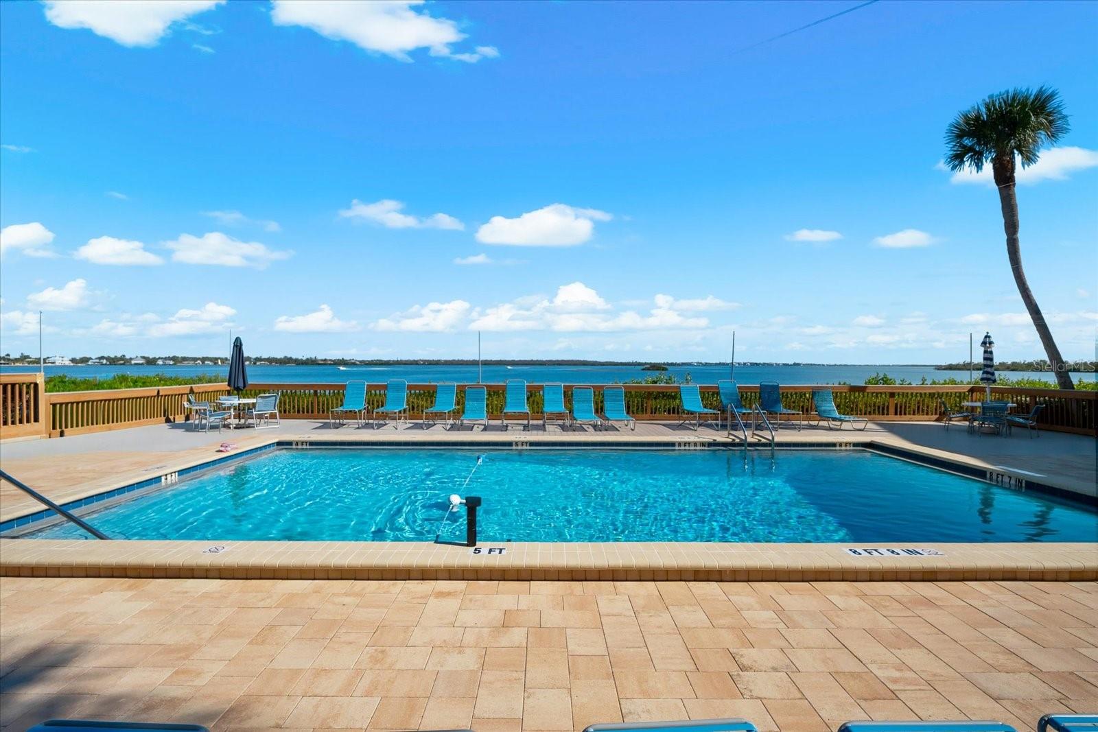 Image 32 of 41 For 1551 Beach Road 207