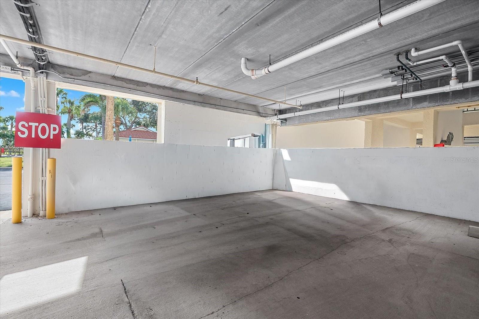 Image 38 of 41 For 1551 Beach Road 207