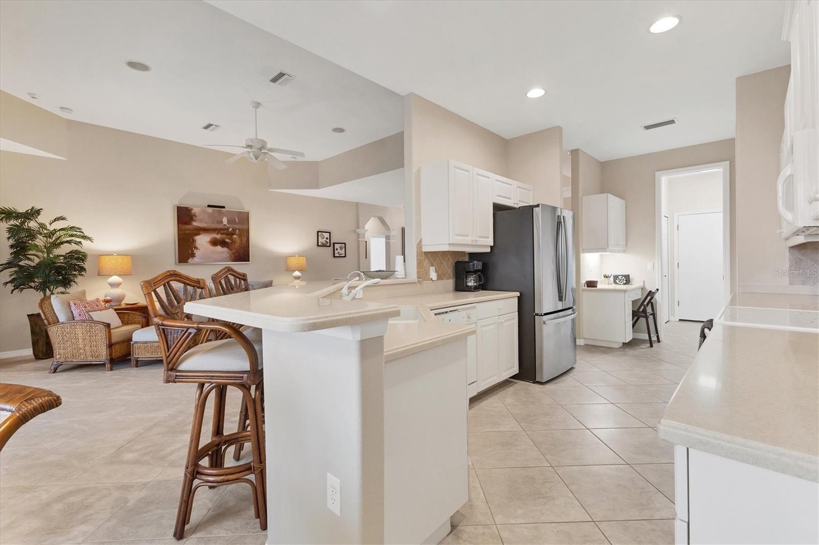 Image 13 of 34 For 7 Windward Road