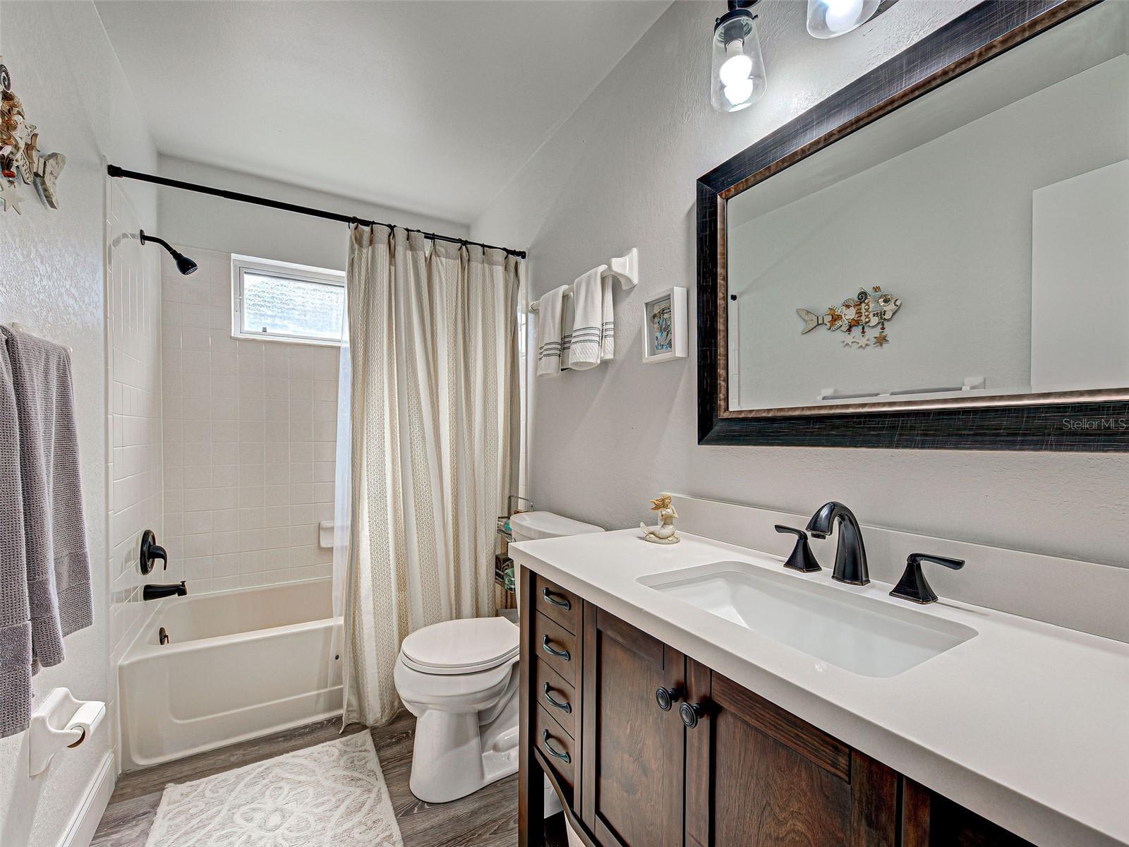 Image 24 of 38 For 611 Chestnut Lane None