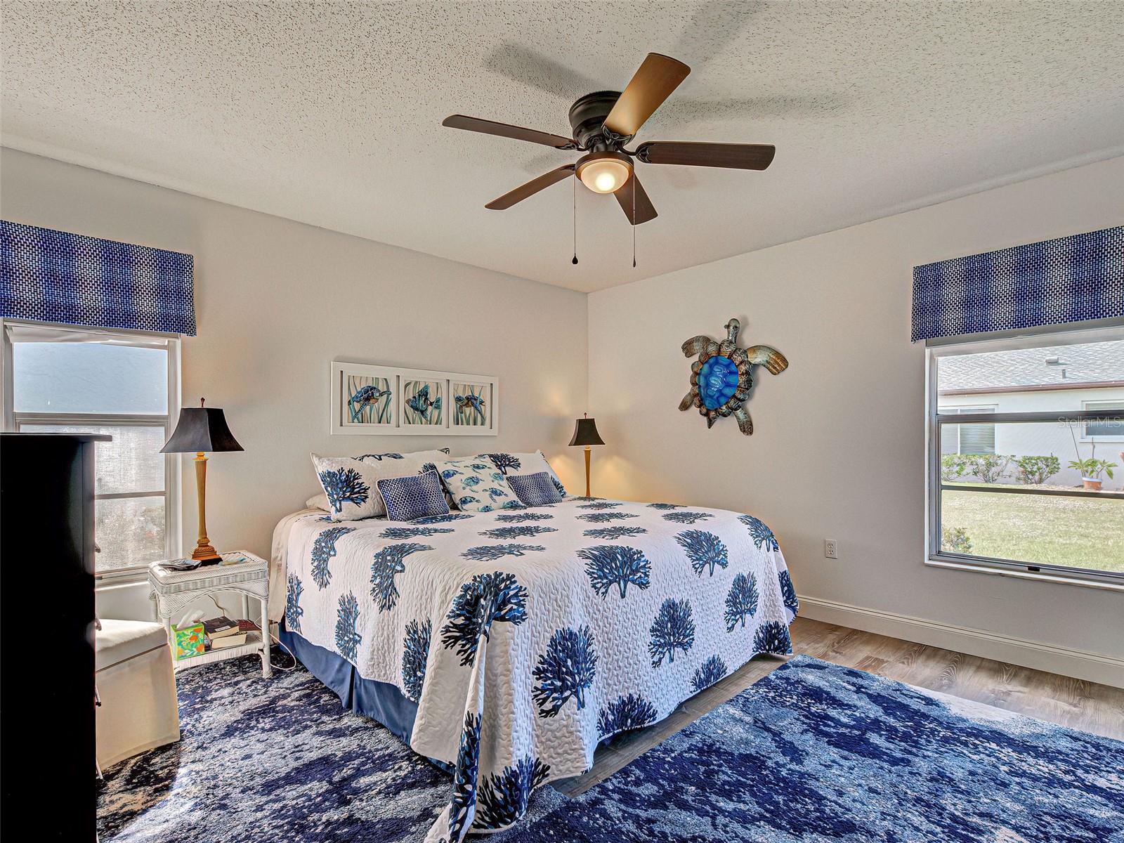 Image 25 of 38 For 611 Chestnut Lane None