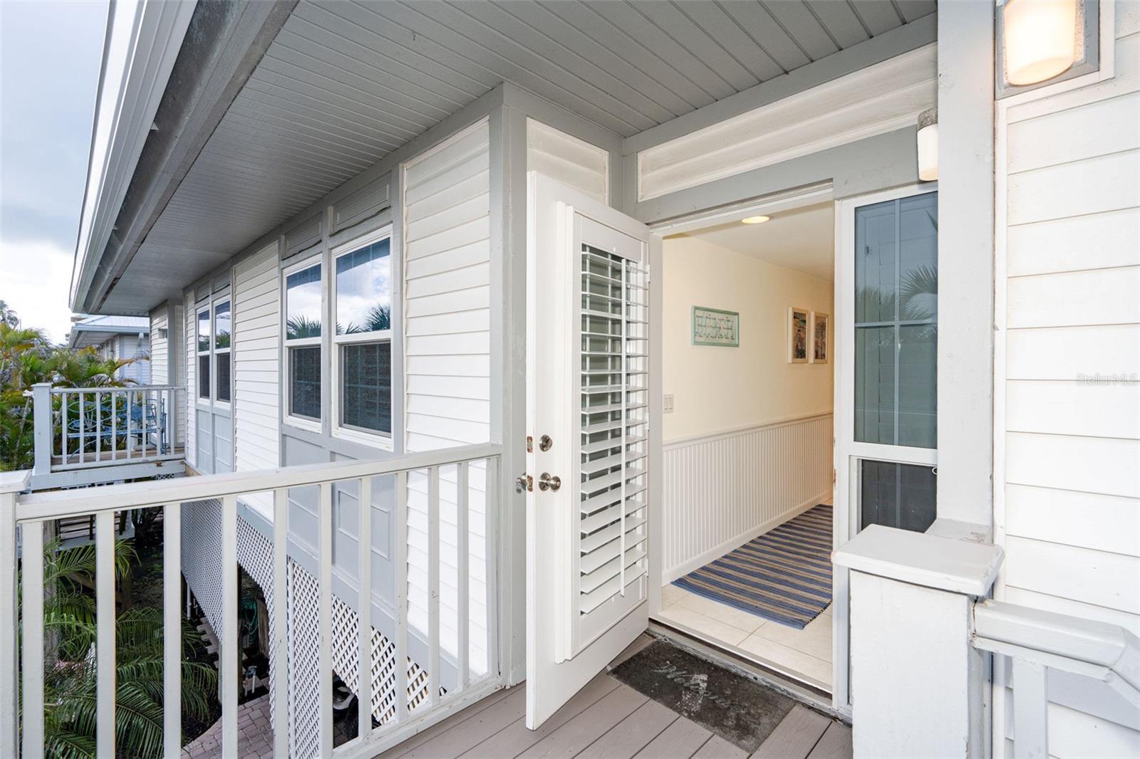 Image 30 of 59 For 7104 Palm Island Drive Le38