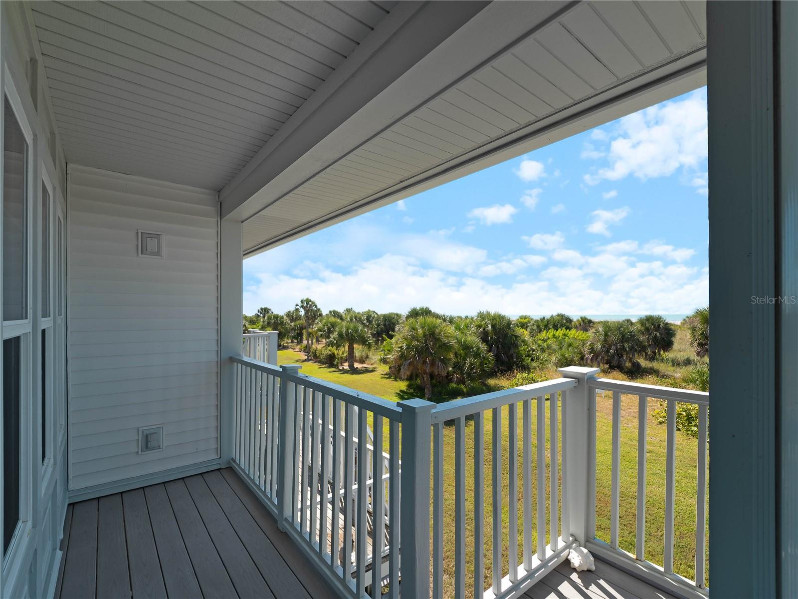 Image 42 of 59 For 7104 Palm Island Drive Le38