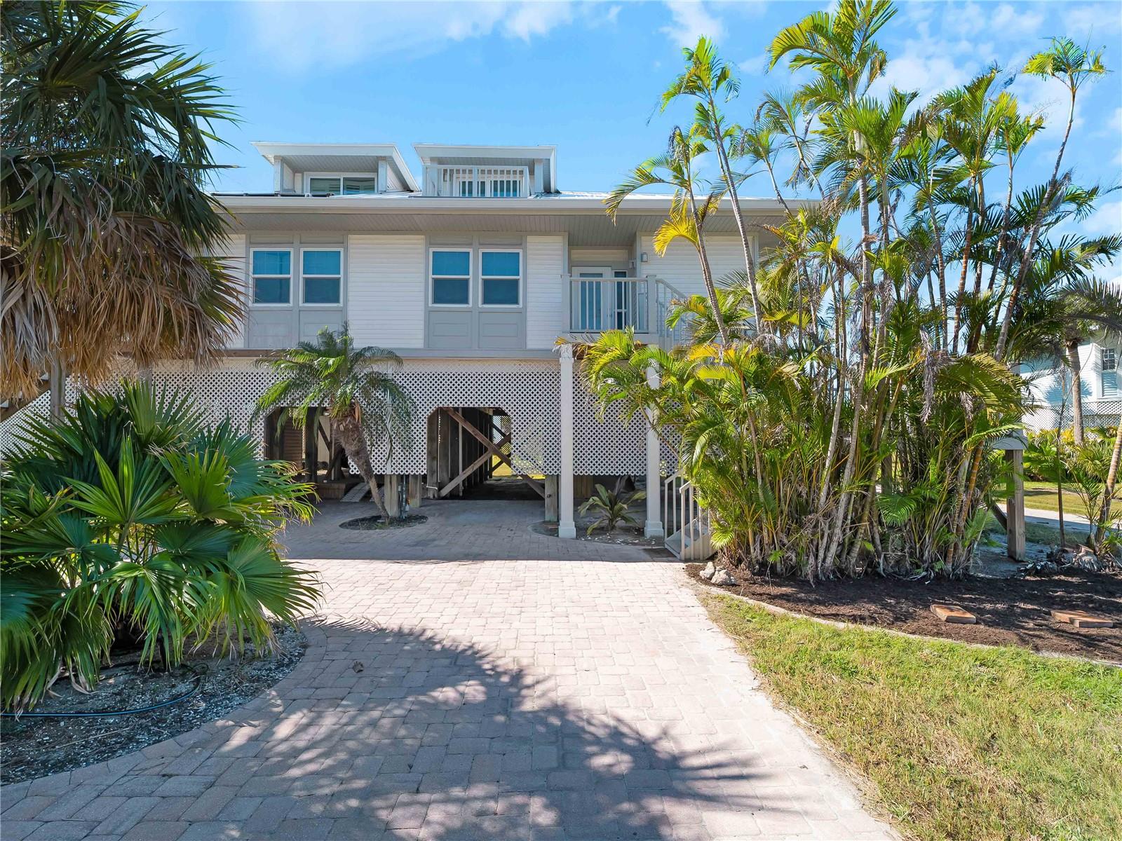 Image 6 of 59 For 7104 Palm Island Drive Le38