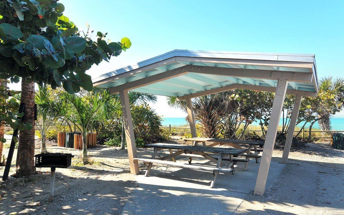 Image 20 of 29 For 4416 Englewood Road