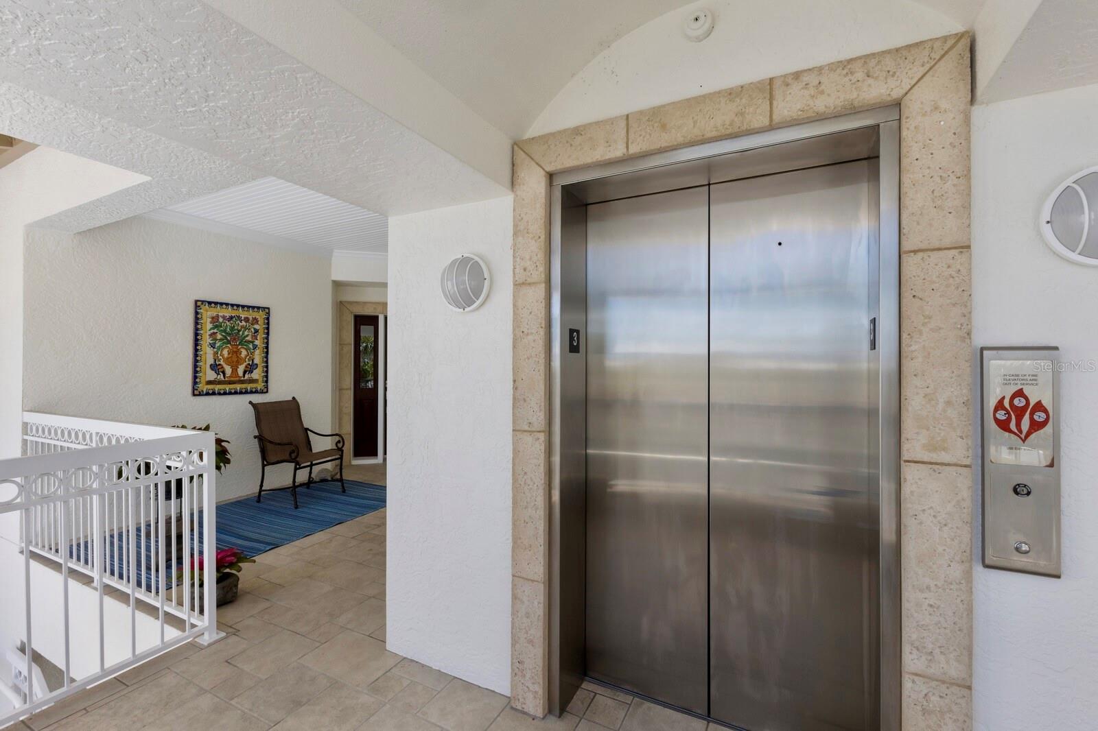 Image 4 of 74 For 801 Harborshore Drive 3